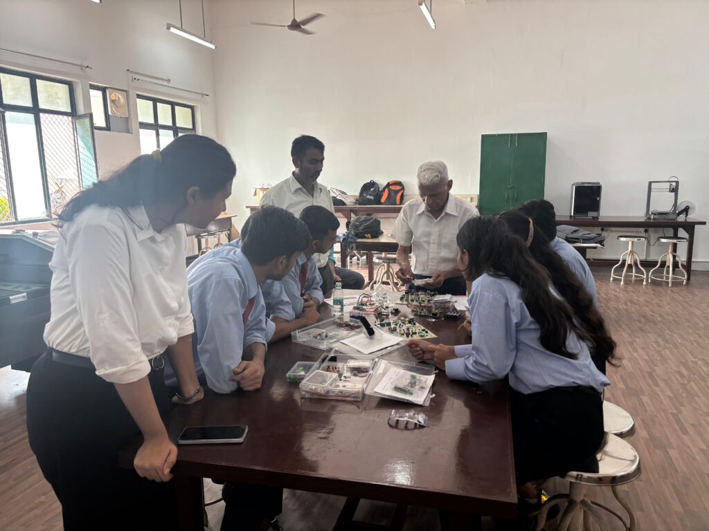 whatsapp image 2025 08 19 at 8.23.22 pm